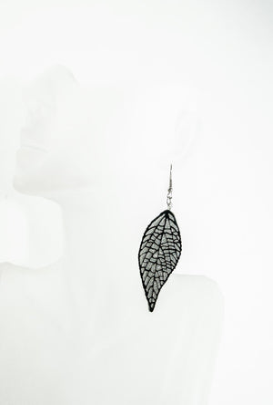 Small Leaf earrings - Desi Royale