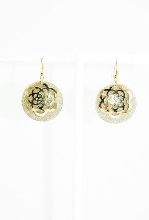 Gold round filigree earrings - Desi Royale