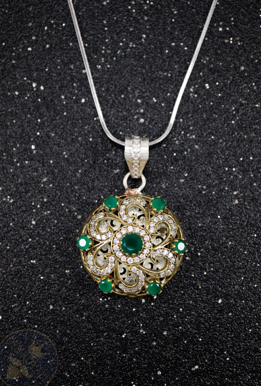Green Chakra Silver pendant with gemstones - Desi Royale