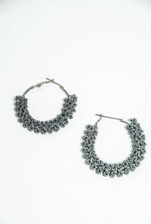 Black twisted wire hoop earrings - Desi Royale