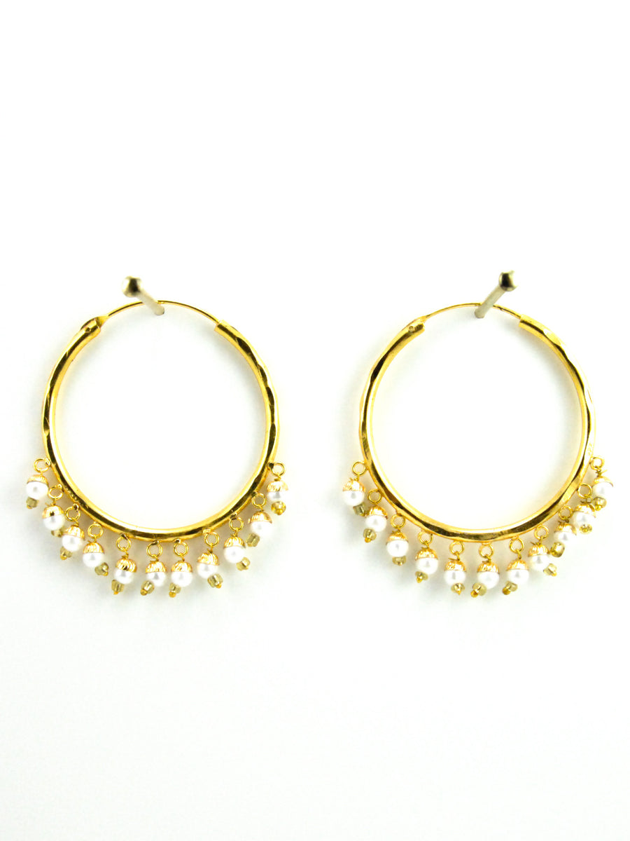 Pearl hoop earrings - Desi Royale