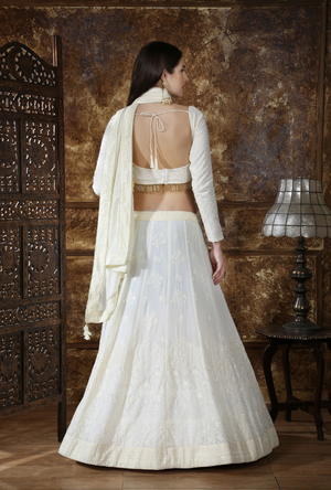 Off White Bridesmaids Lehenga Choli - Desi Royale