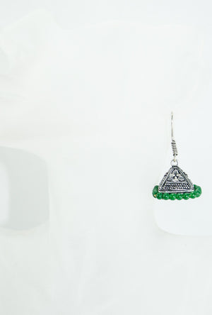 Black metal earrings with green beads - Desi Royale