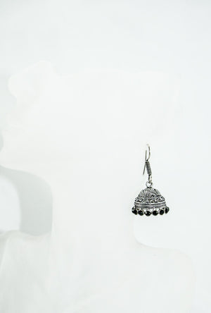 Black metal earrings with black stones - Desi Royale