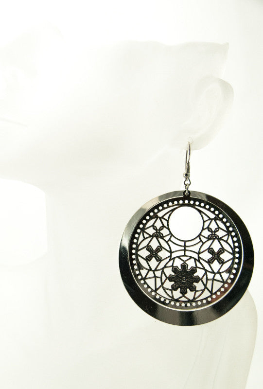 Floral round earrings - Desi Royale