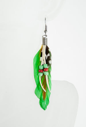 Green feather earrings - Desi Royale