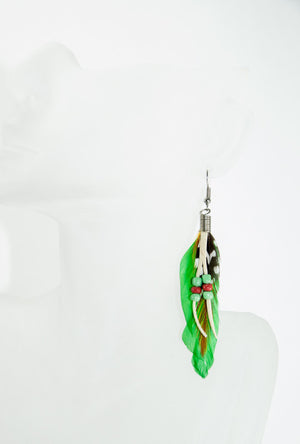 Green feather earrings - Desi Royale