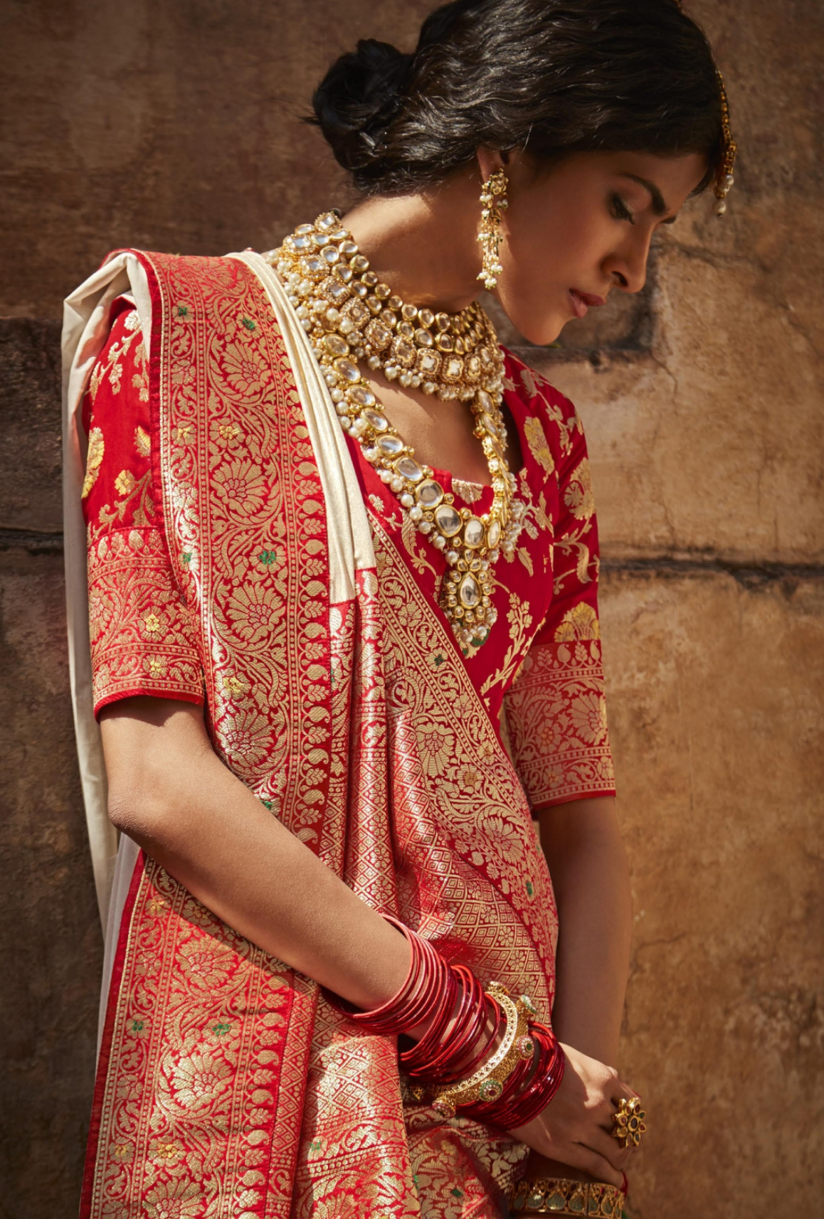 Dulhan saree red hot sale