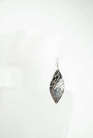 Black Chandelier earrings - Desi Royale