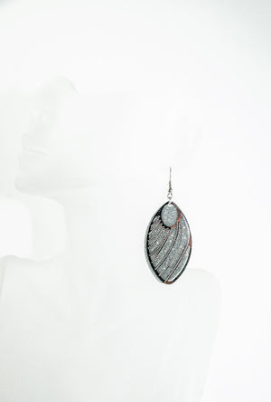 Oval dangle earrings - Desi Royale