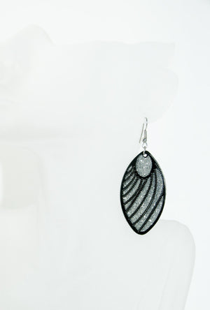 Black crystal oval earrings - Desi Royale