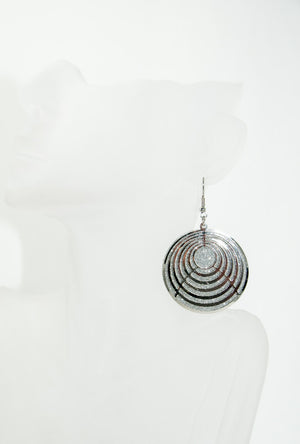 Nested circle earrings - Desi Royale