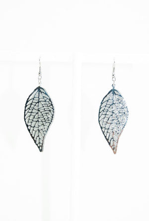 Small Leaf earrings - Desi Royale