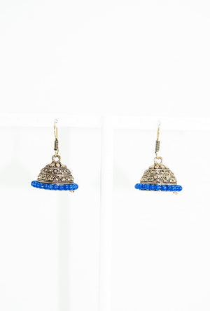 Gold metal earrings with blue beads - Desi Royale