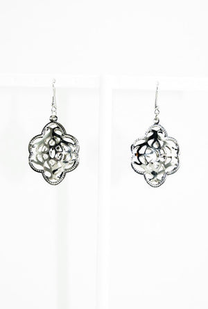 Silver filigree earrings - Desi Royale