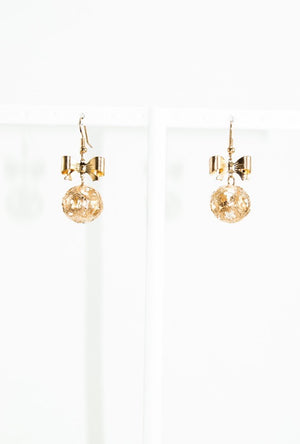 Gold bow earrings - Desi Royale