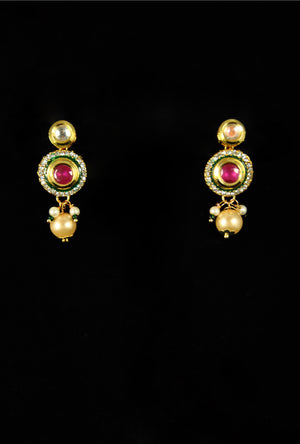 Elegant kundan necklace set with pearl drop - Desi Royale