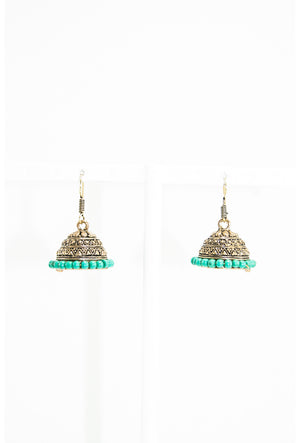 Gold metal earrings with green beads - Desi Royale