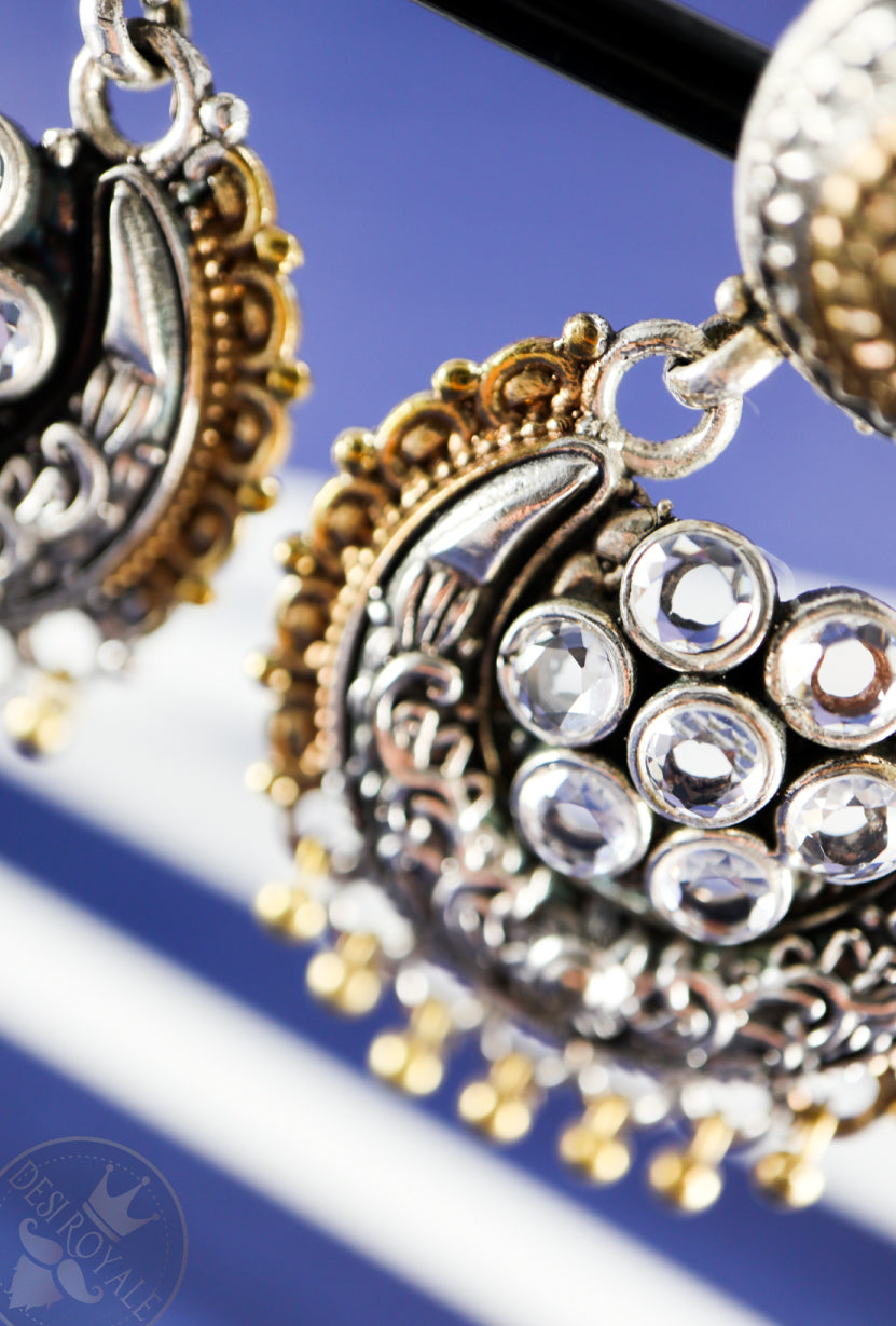 Flower Silver earrings with gemstones - Desi Royale