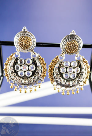 Flower Silver earrings with gemstones - Desi Royale