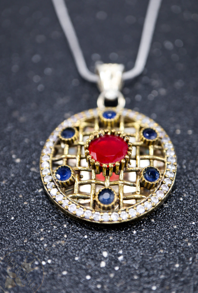 Ruby Silver pendant with gemstones - Desi Royale