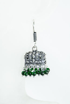 Black metal earrings with green beads - Desi Royale